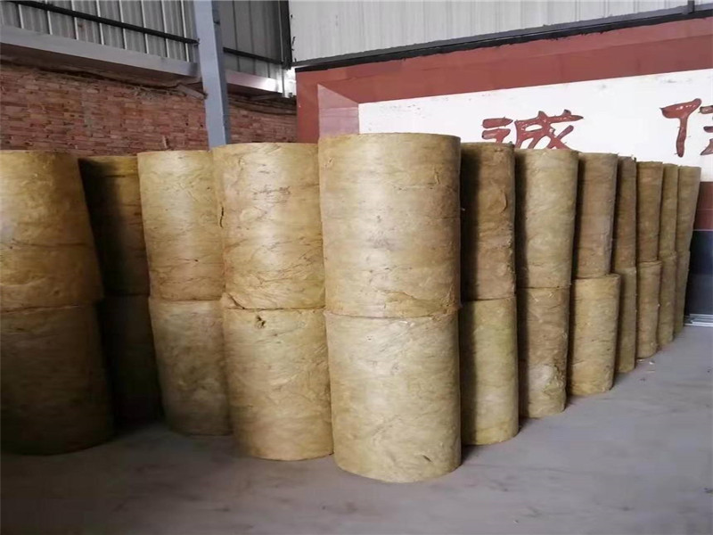 河源機制巖棉管